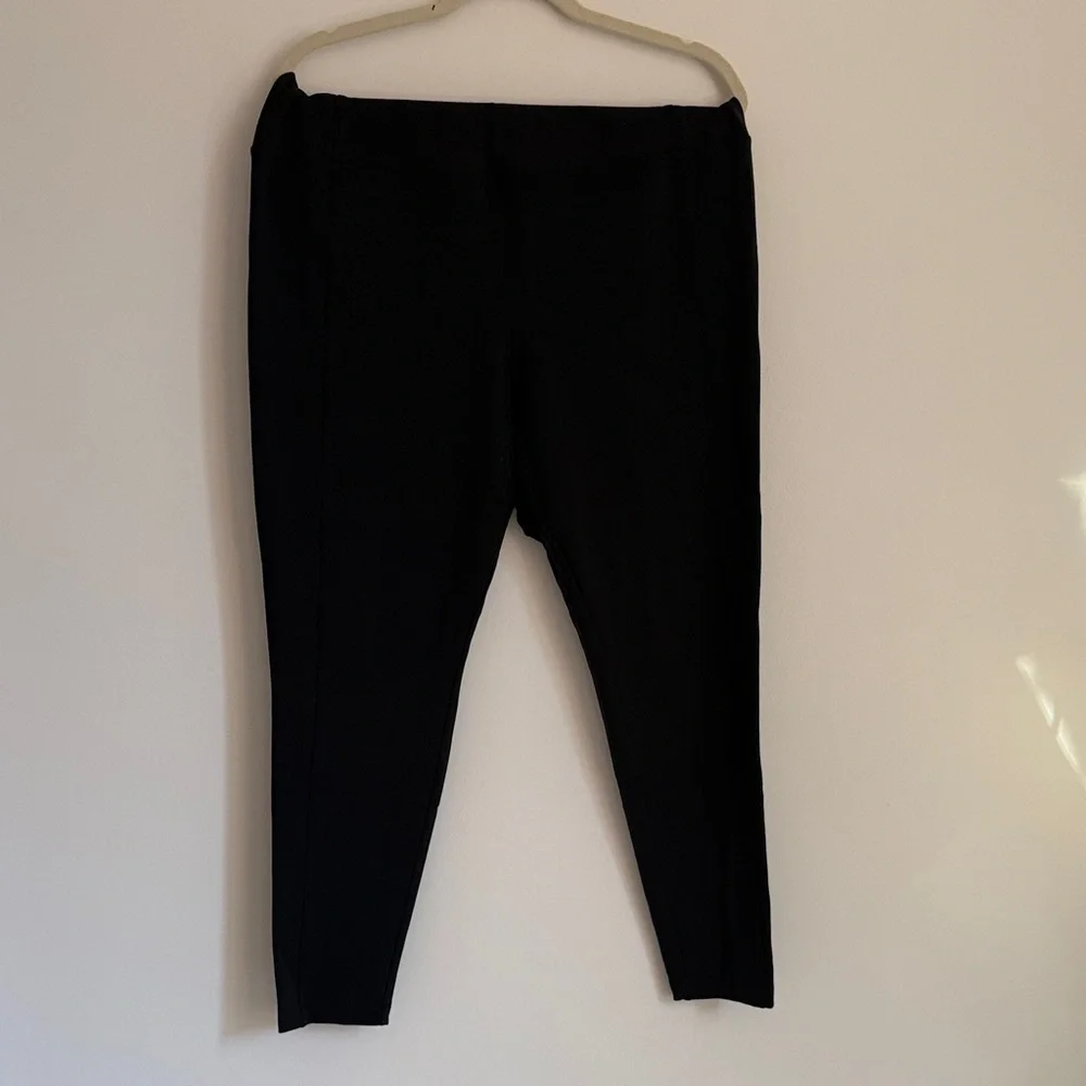 Athleta Black Delancey Street Tight - Picture 8 of 13